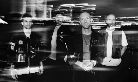 Coldplay predstavili drugi singl “We Pray” s nadolazećeg albuma “Moon Music”