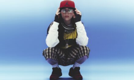 Billie Eilish objavila spot za pjesmu “Birds Of A Feather”