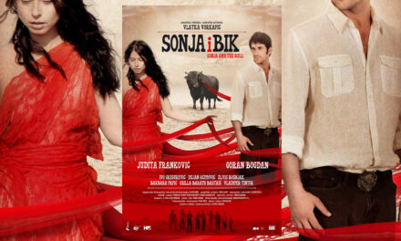 21.07.2012. | Sonja i bik